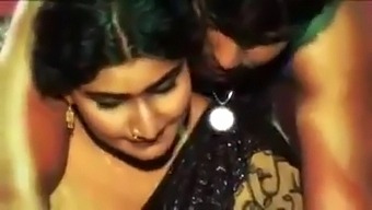 Indian Aunty'S Hottest Video Yet