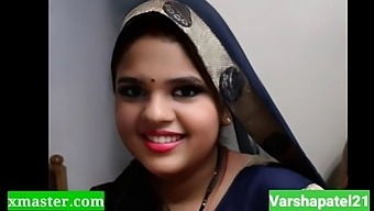 Hidden Camera Captures Indian Girl Masturbating In College Dorm Room