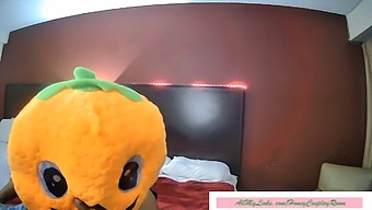 Mr.Pumpkin And The Princess In A Honey Cosplay Adventure - Part 1
