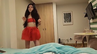 A Stunning Woman In A Red Skirt And Without Underwear Desires To Be Gifted With Sex